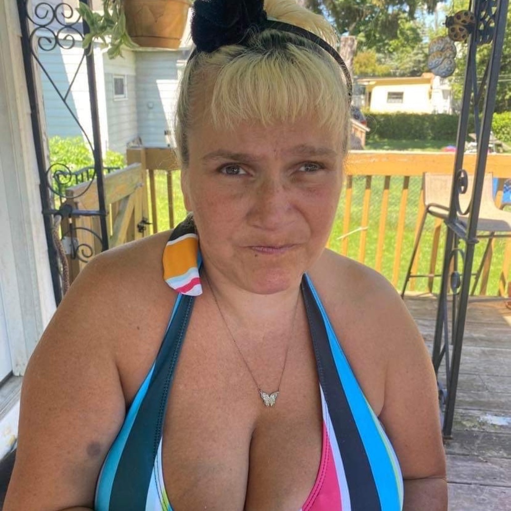 Meet your Posher, Jeanie